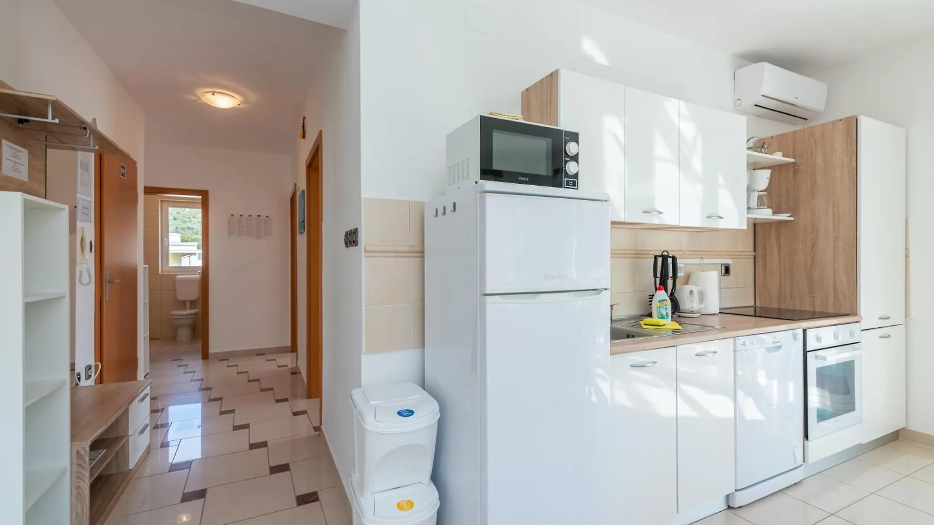 Apartments Lovorka Baska  Croatia