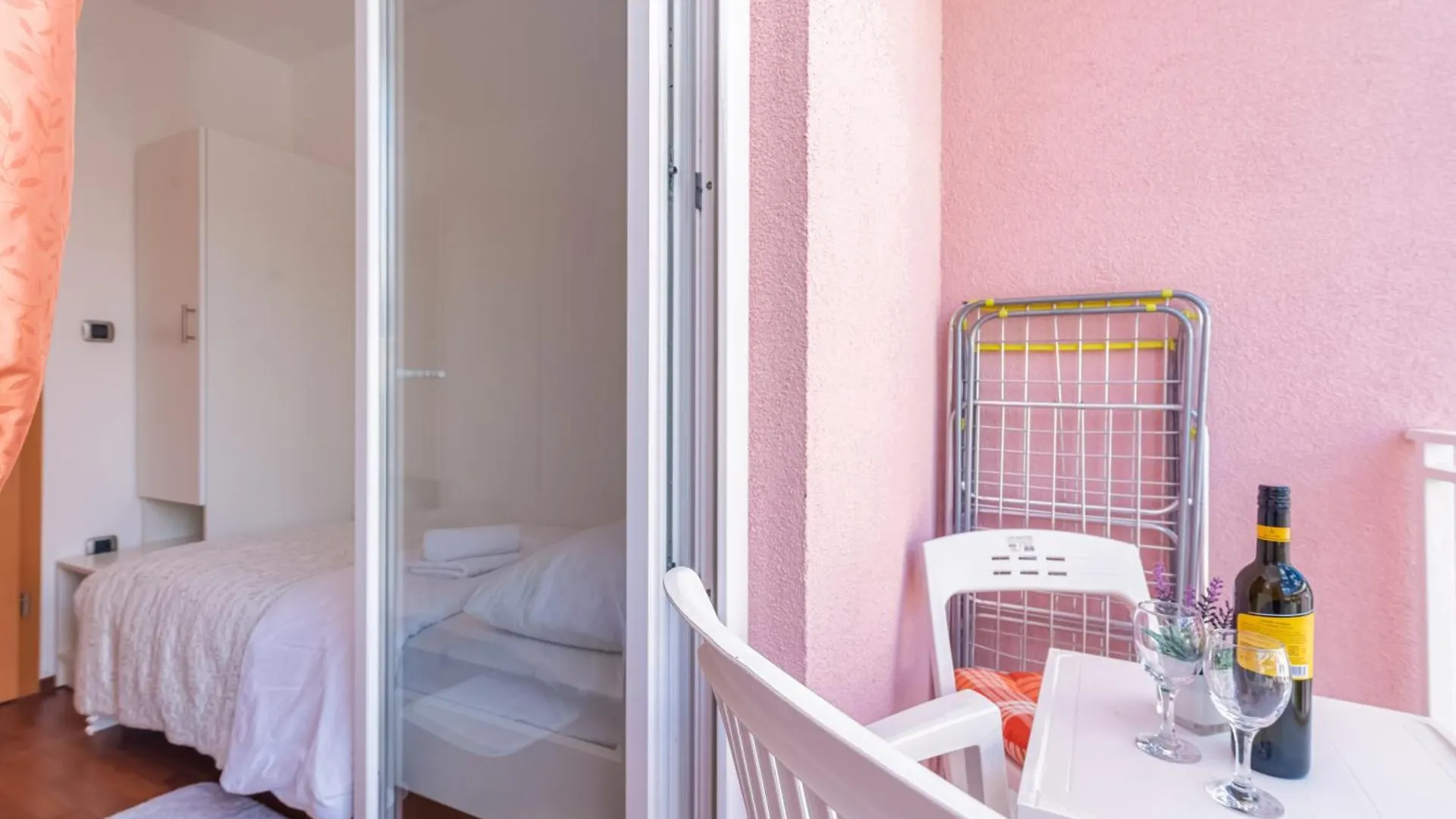 Apartments Lovorka Baska  Croatia